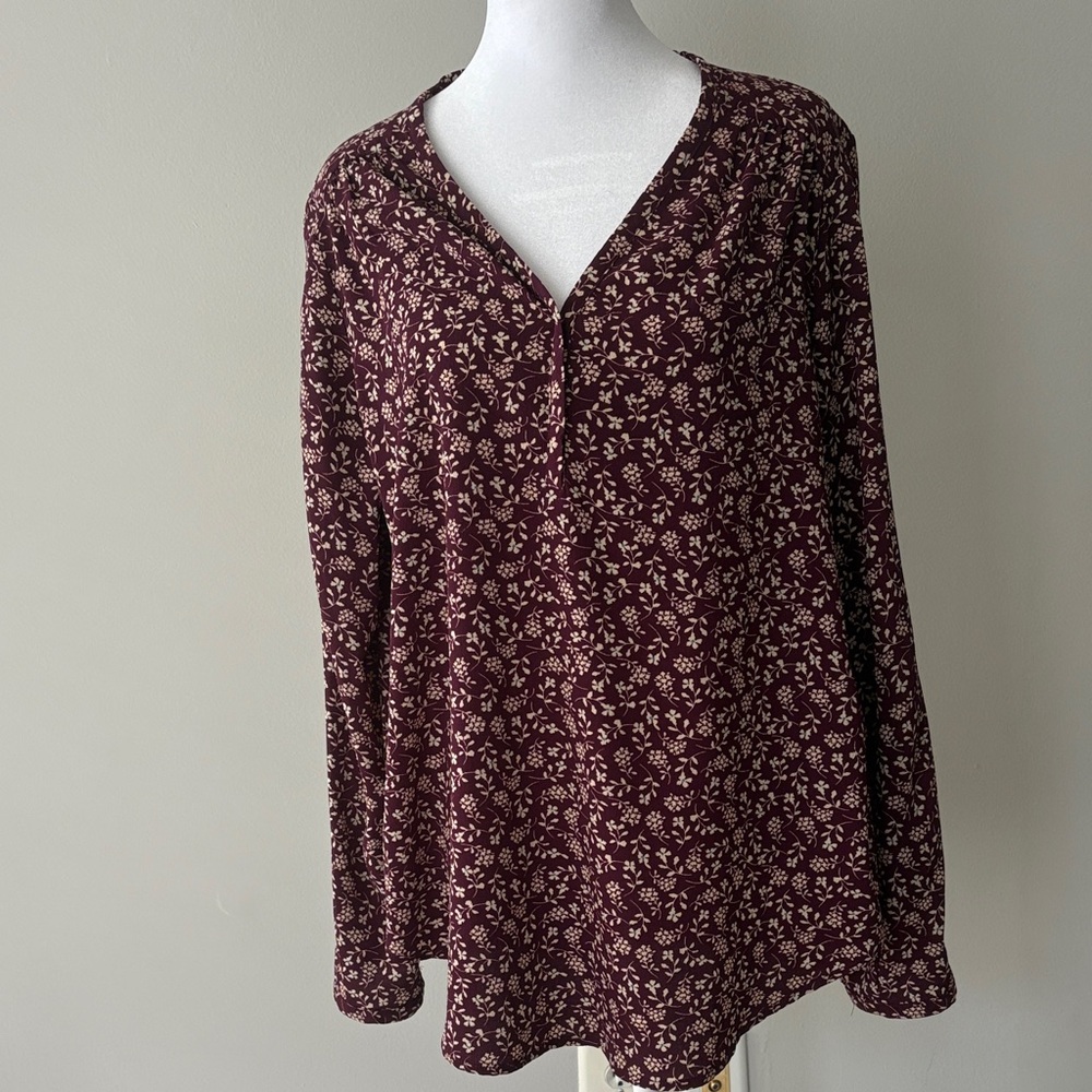 Pleione Floral Burgundy Women's Top size Large